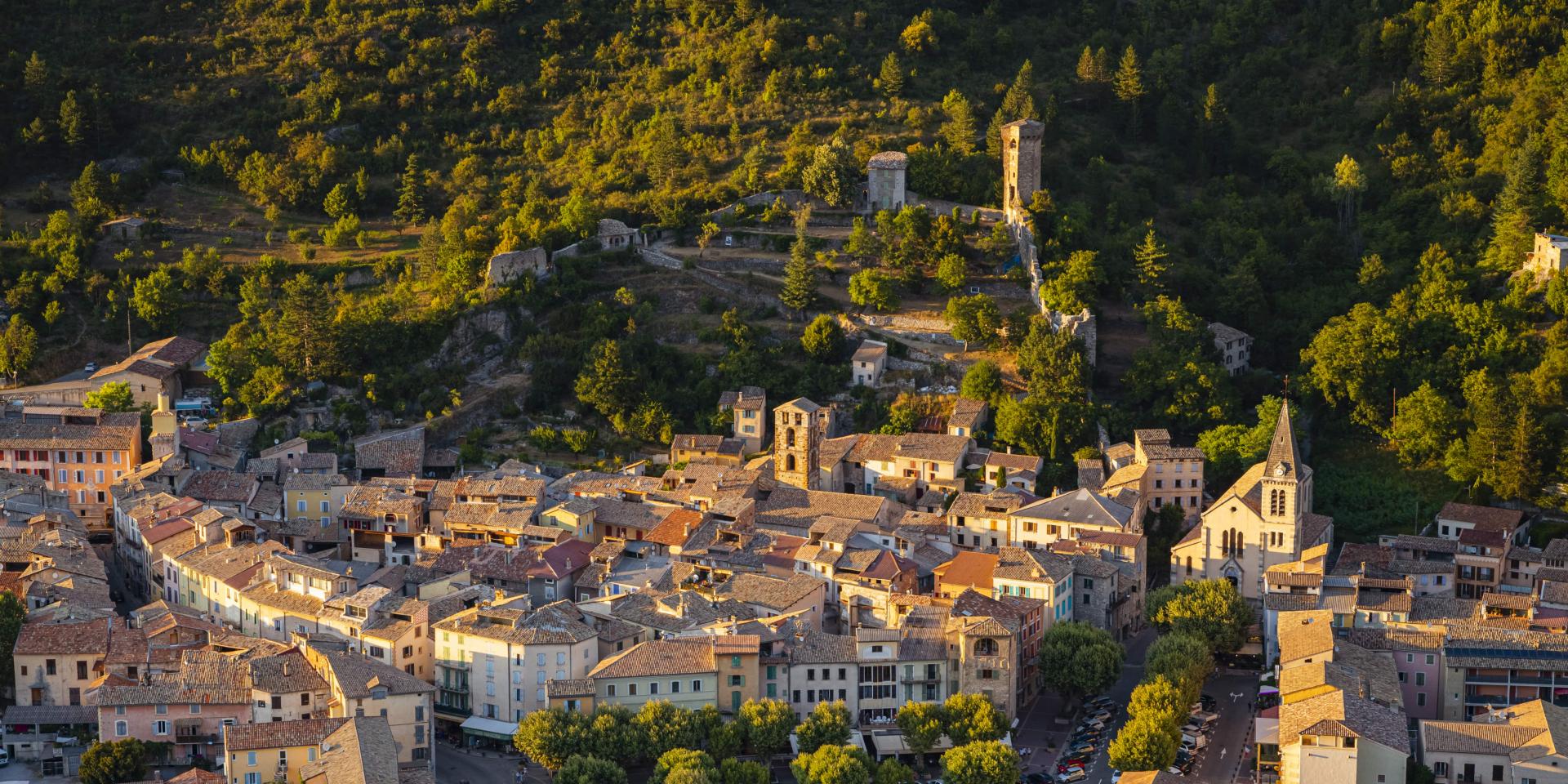 castellane-camping-car-fourgon-van