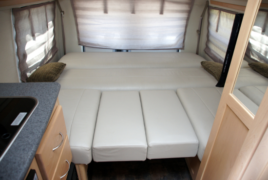 lit_appoint_caravane_camping_car