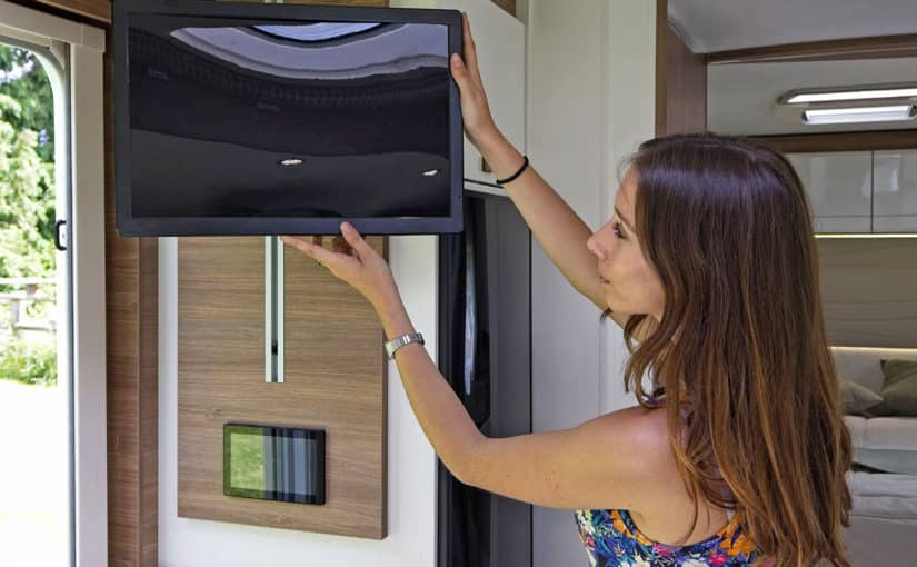 Comment regarder la télévision dans son campingcar